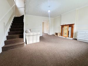 Lounge- click for photo gallery